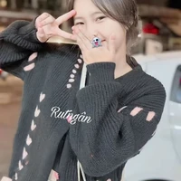 T.Ngân