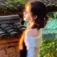 Hoàng Vy