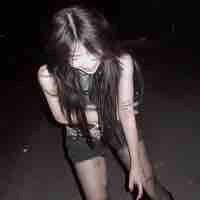 Trần Thảo Linh(cô)