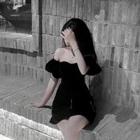 PHƯƠNG TRÚC ( nu8 bạn nu9 )