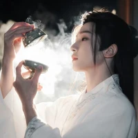 Thượng Quan Tử Hiên