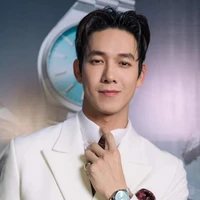 Song Luân (ba Duy)