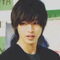 Ryosuke Yamada - Trần Quốc Minh