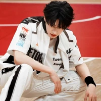 𝐂𝐡𝐮 𝐂𝐡𝐢́ 𝐇𝐚̂𝐦