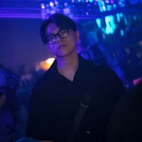 Long áo đen