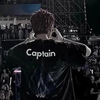 Hoàng Đức Duy (Captain)