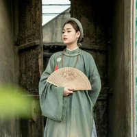 Mẹ anh
