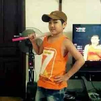 Duy lúc nhỏ(6tuổi)