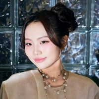 Phương Mỹ Chi (C)