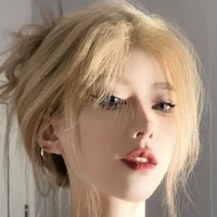 Dương Thúy Nga_Hayarina Uyumi