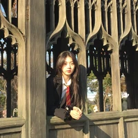 LEE DAIN-cô