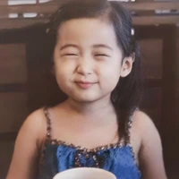 ahyeon-lúc nhỏ