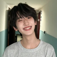 Tả Kì Hàm_cậu
