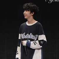 Nhiếp Vĩ Thần