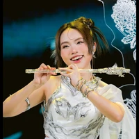 phương Mỹ chi:11 tuổi