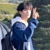 Lâm Gia Bảo - anh 4 của nữ 9