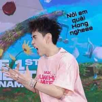 Tác giả cợt nhả