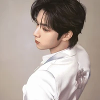 Lưu Diệu Văn.[Sinh Viên]