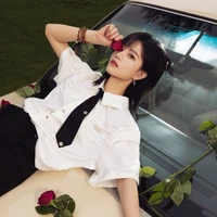 Bách Hân Dư - Bách