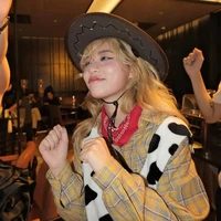 Misthy ( Cô, Hắn)