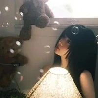 (trợ lý của cô)