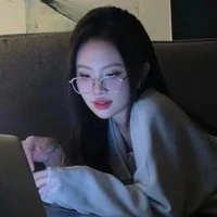 Phương Mỹ Chi_em