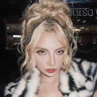 Maiquinn-chị quinn-