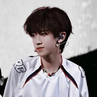 Tả Kỳ Hàm