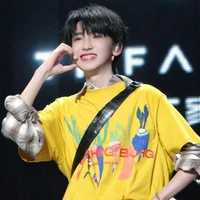 Tả Kỳ Hàm_Em_