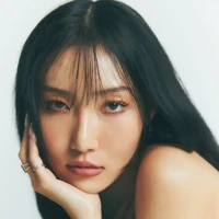 Ahn Hyejin( hwasa)