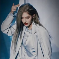 Vương Dịch [Cô]