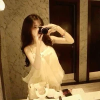 Trương Ngọc Gia Linh(em anh)