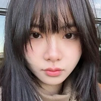 Nguyễn Lê Ngọc Ánh Sáng - Aza