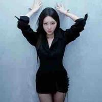 Khương Hoàn Mỹ -Orange-