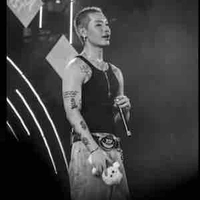 Lê Thượng Long / Wean