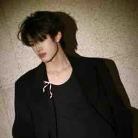 Trương Cực - anh - ad