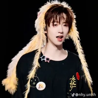 Hạ Tuấn Lâm_ba nhỏ em và bé