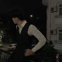 ông trùm mafia cha của 2 cô gái
