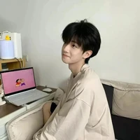 Lưu Bảo Bình²¹ • @Aquarius