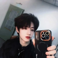 Chu Chí Hâm _ hắn