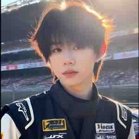 Trần Dịch Hằng _ em