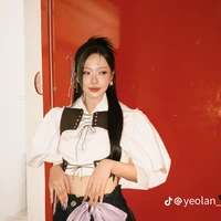 Trần Hoàng Phương Lan | Yeolan