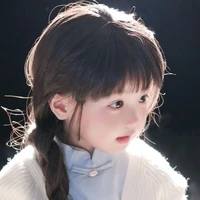 Hà Thư 6 tuổi