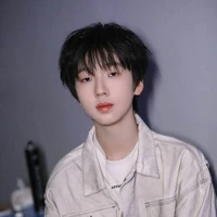 Nhiếp Vĩ Thần_V