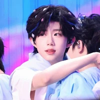 Trần Dịch Hằng/nu9