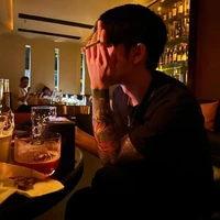 Ngạo Dực Thần