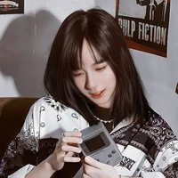 Hạ Như Nguyệt(em gái cậu)