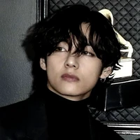 KIM TAEHYUNG