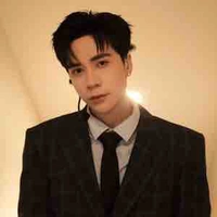 Lê Quang Hùng 
