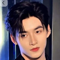 hùng huỳnh